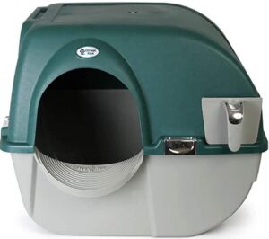 Omega Paw self cleaning cat litter box